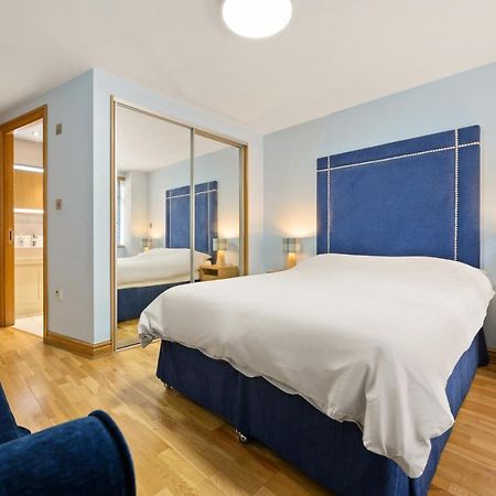 Lovely 2 Double Bedroom Flat With Patio Mánchester Exterior foto
