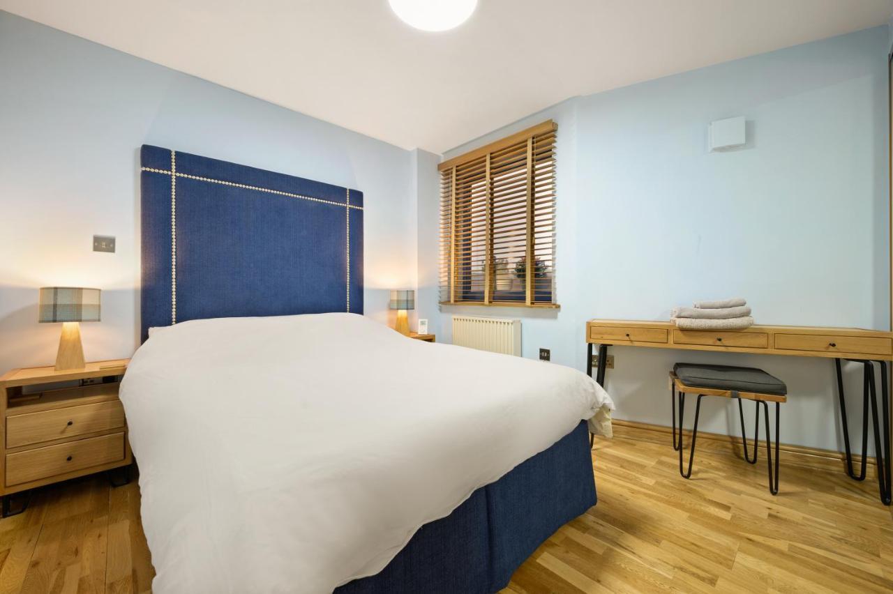 Lovely 2 Double Bedroom Flat With Patio Mánchester Exterior foto